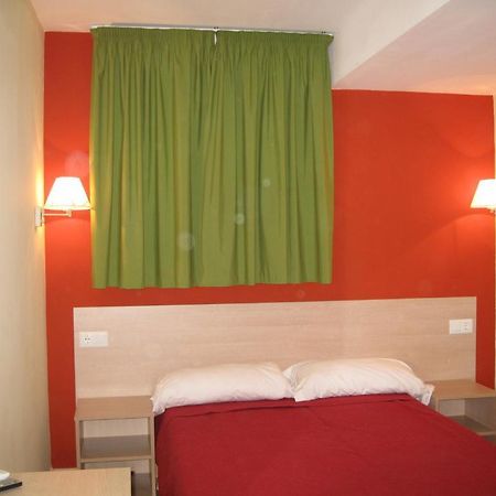 Hostal Ducal II Гандия Номер фото
